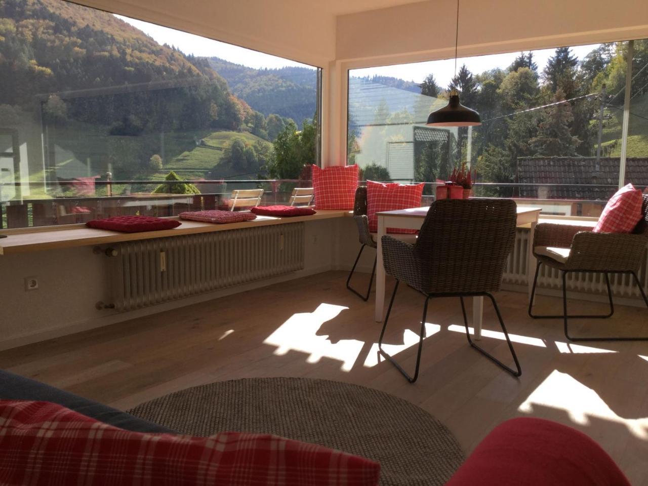 ミュンスタータールErikas Hausアパートメント エクステリア 写真