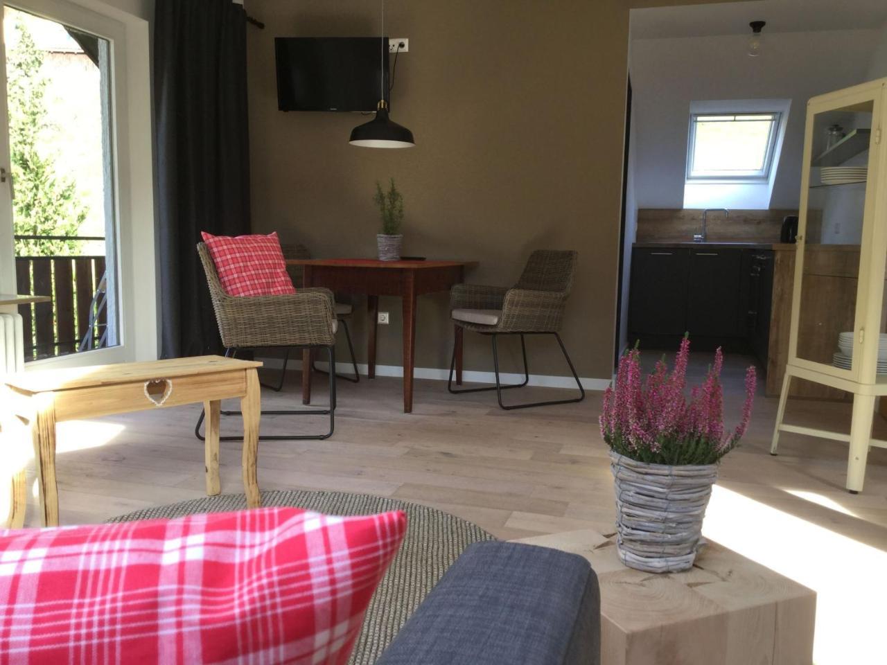 ミュンスタータールErikas Hausアパートメント エクステリア 写真
